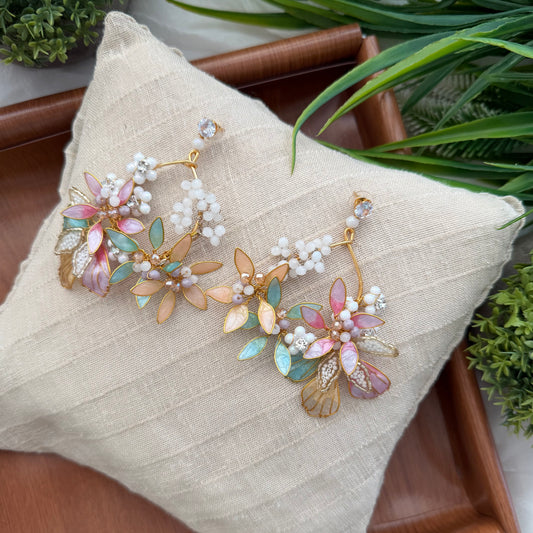 Alivia Necklace & Earrings