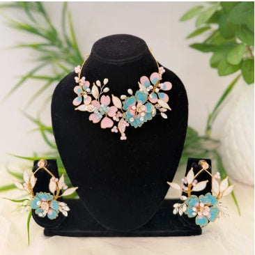 Emily Necklace & Earrings