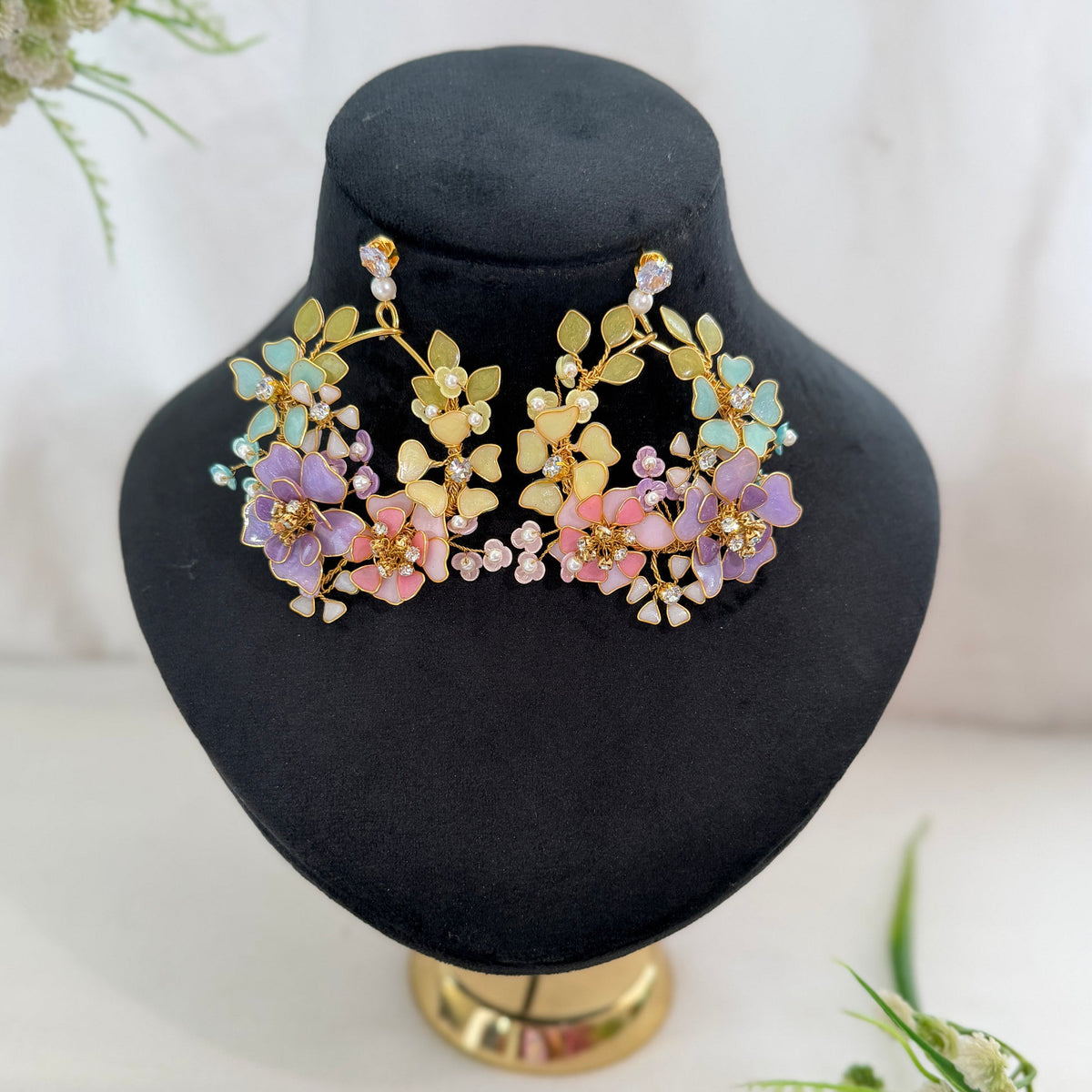 Vanya Earrings Florase image 1