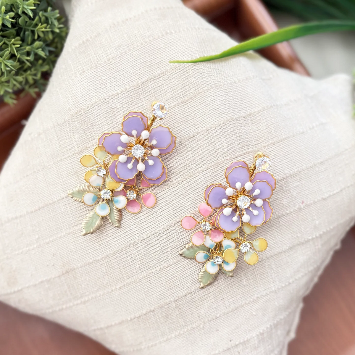 Viola Earrings